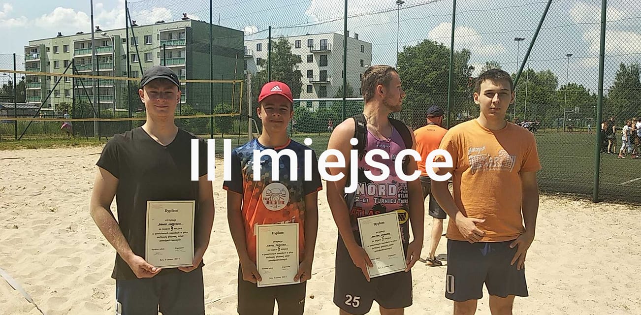 III miejsce piłka plażowa