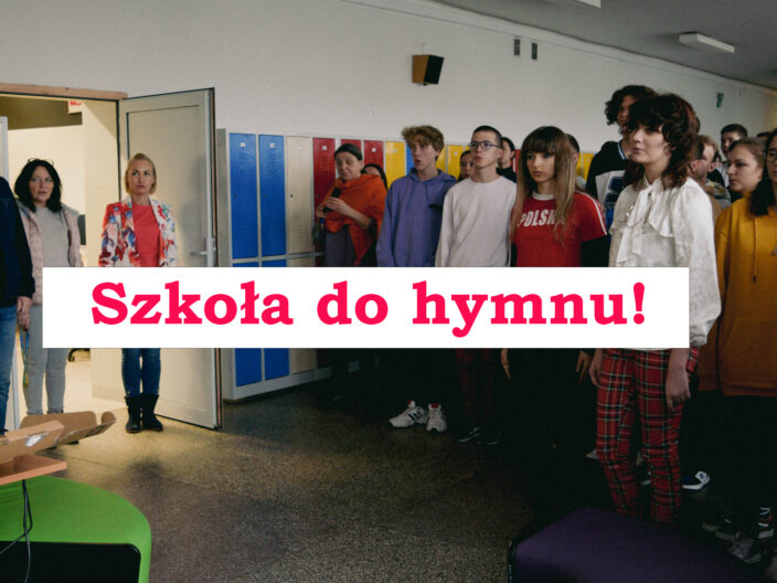 Szkoła do hymnu!